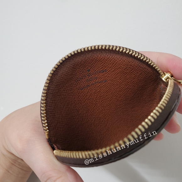 RARE Authentic LV Monogram Round Coin Purse - Picture 7 of 8